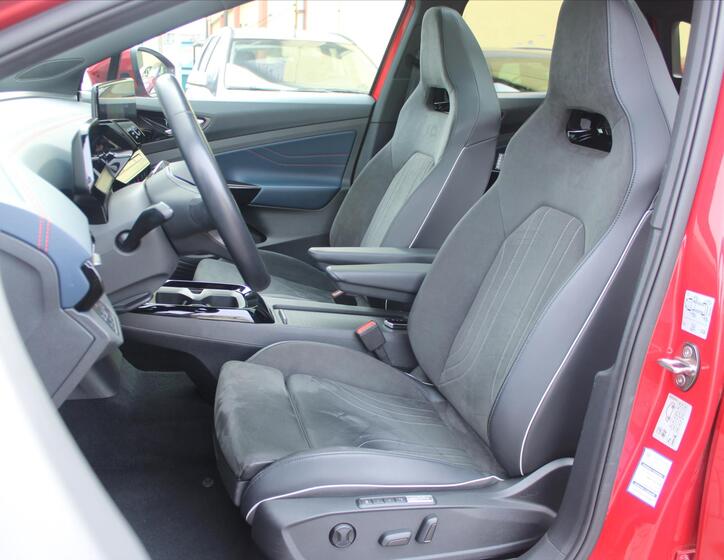 Volkswagen ID.4 8