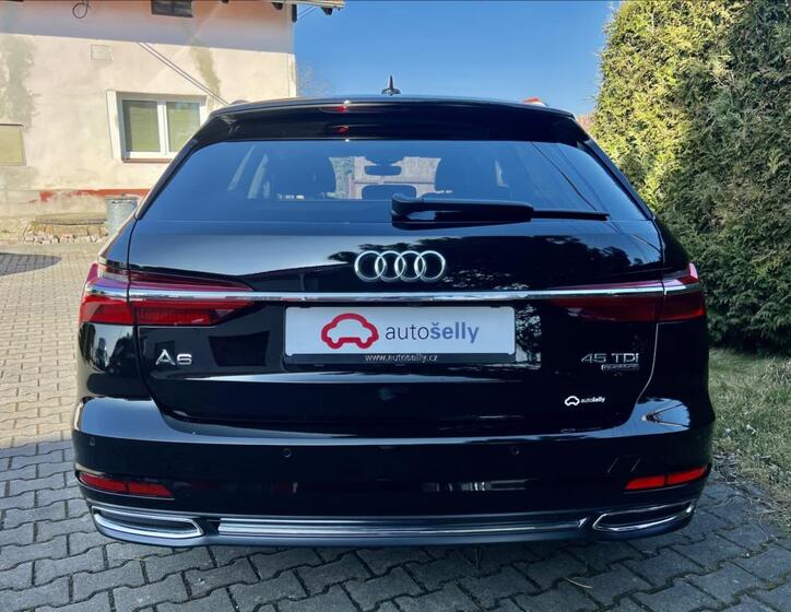 Audi A6 4