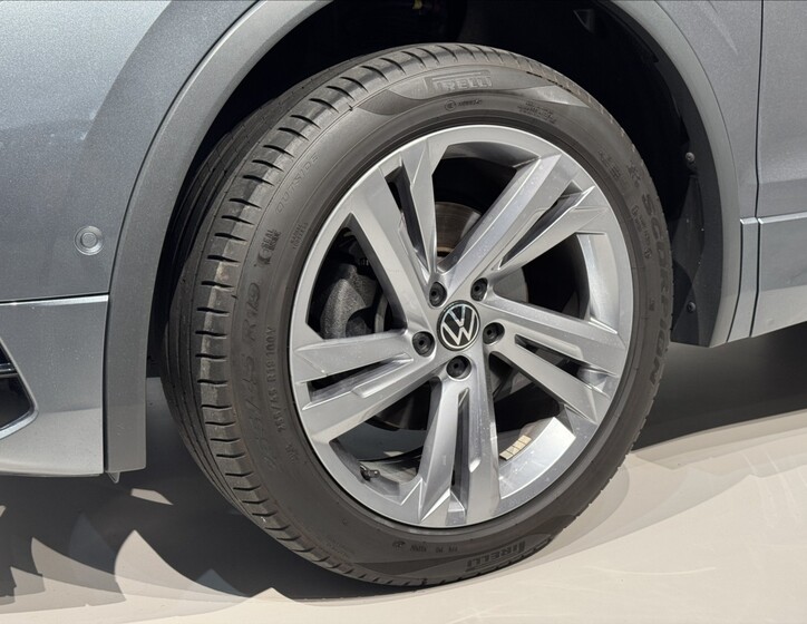 Volkswagen Tiguan Allspace 7