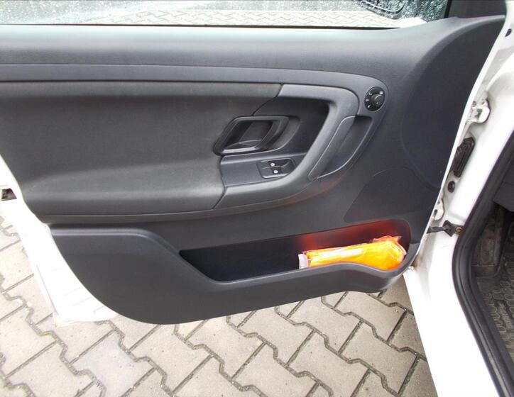 Škoda Fabia 27