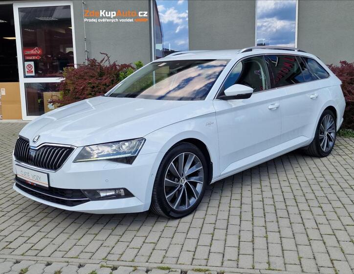 Škoda Superb 1