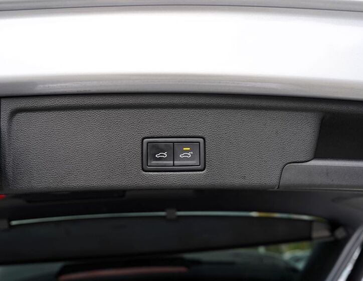 Volkswagen Touareg 13