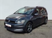 Volkswagen Touran 1