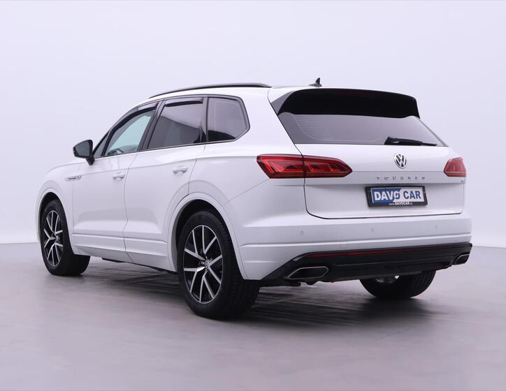 Volkswagen Touareg 5