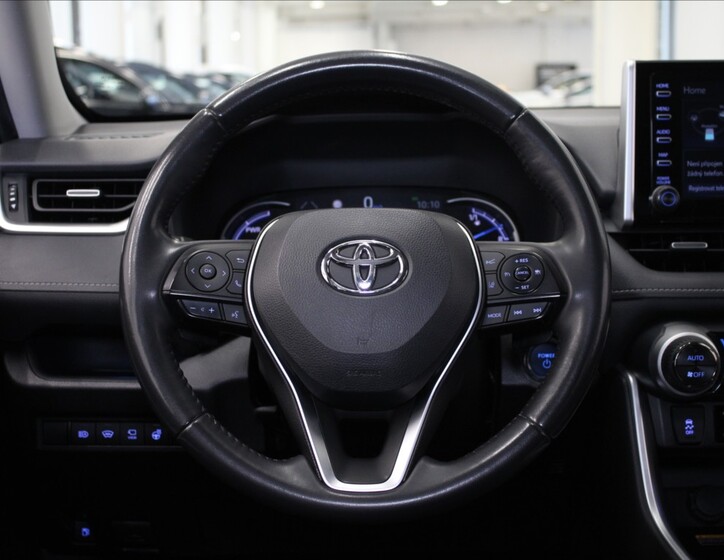 Toyota RAV4 9