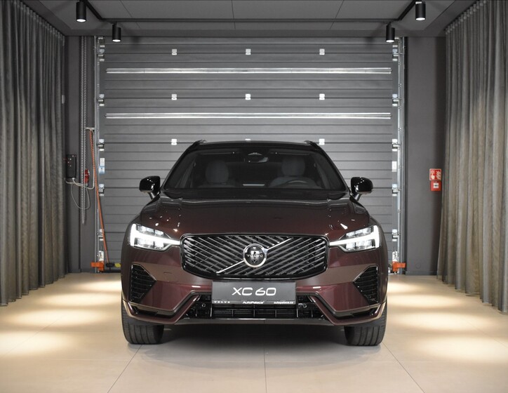 Volvo XC60 7