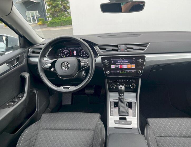 Škoda Superb 5