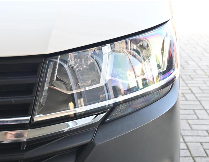 Volkswagen Transporter 25