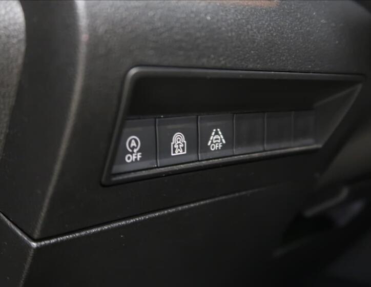 Peugeot Rifter 15