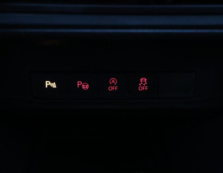 Volkswagen Caddy 24