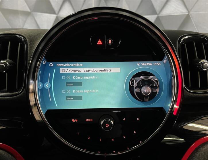 Mini Countryman 17