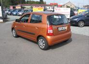 KIA Picanto 5
