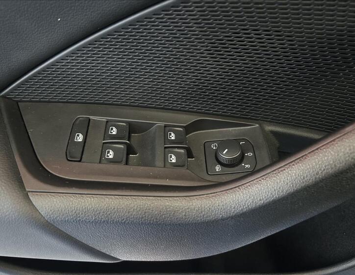 Škoda Octavia 10