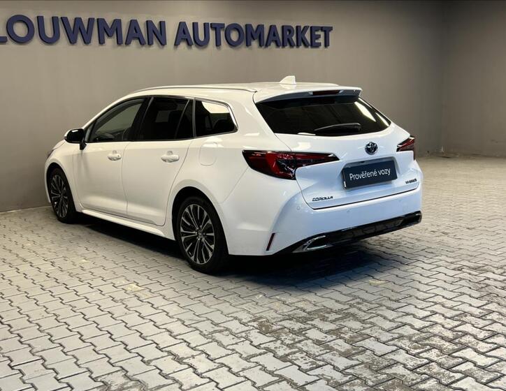 Toyota Corolla 17