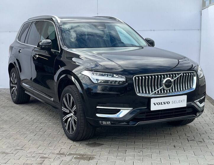 Volvo XC90 4
