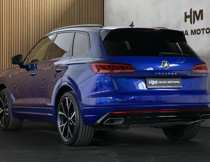 Volkswagen Touareg 2
