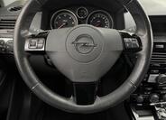 Opel Astra 9