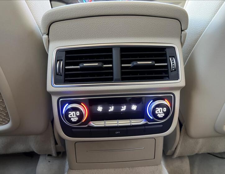 Audi Q7 21