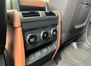 Land Rover Defender 41