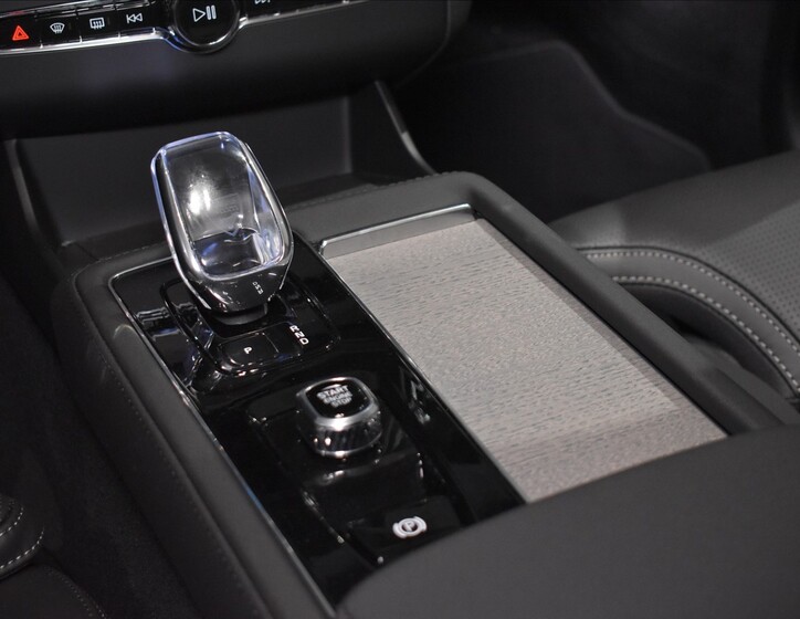 Volvo XC90 41