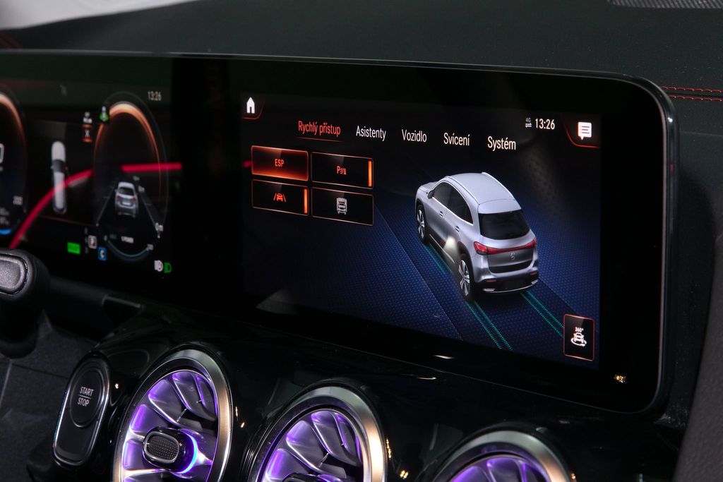Mercedes-Benz EQA