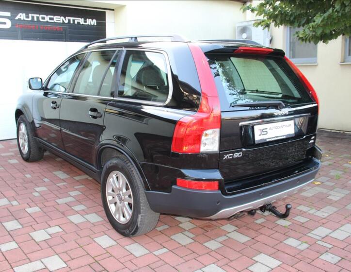 Volvo XC90 9