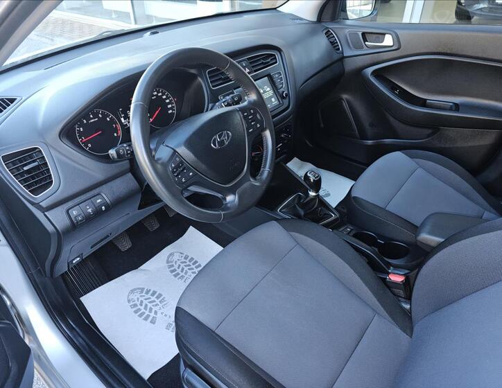 Hyundai i20 7