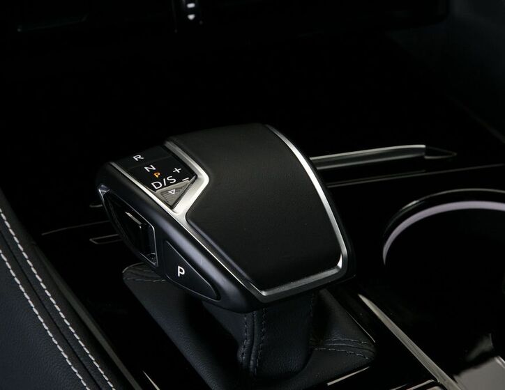 Volkswagen Touareg 21