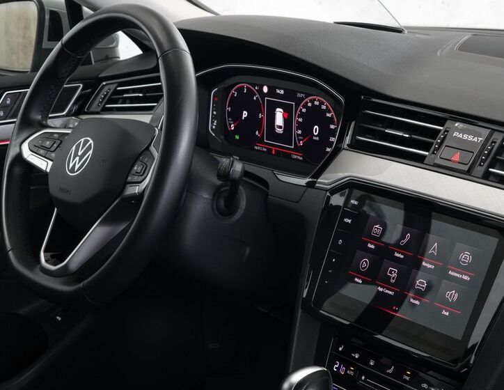 Volkswagen Passat 13