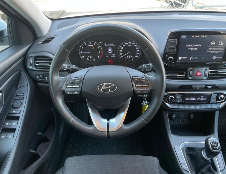 Hyundai i30 9
