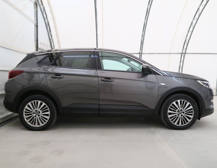 Opel Grandland X 5