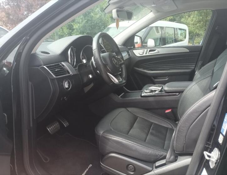 Mercedes-Benz GLE 6