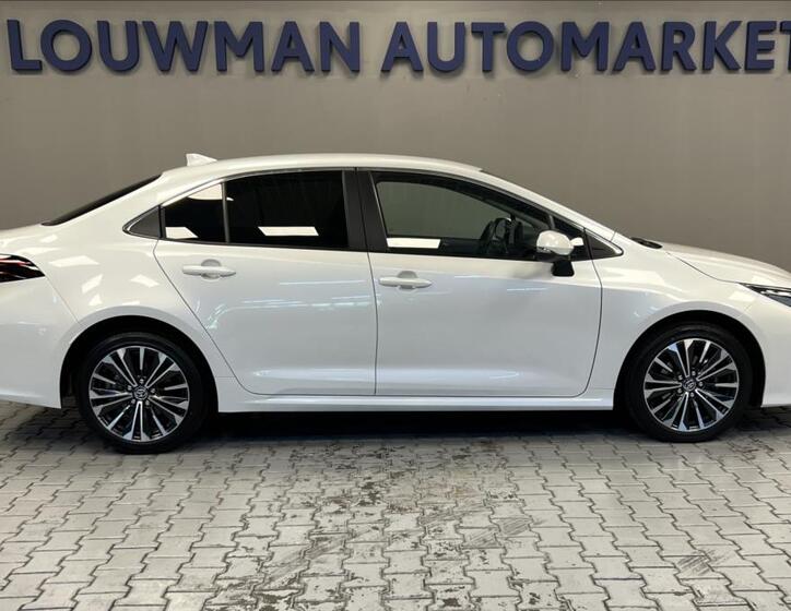 Toyota Corolla 17