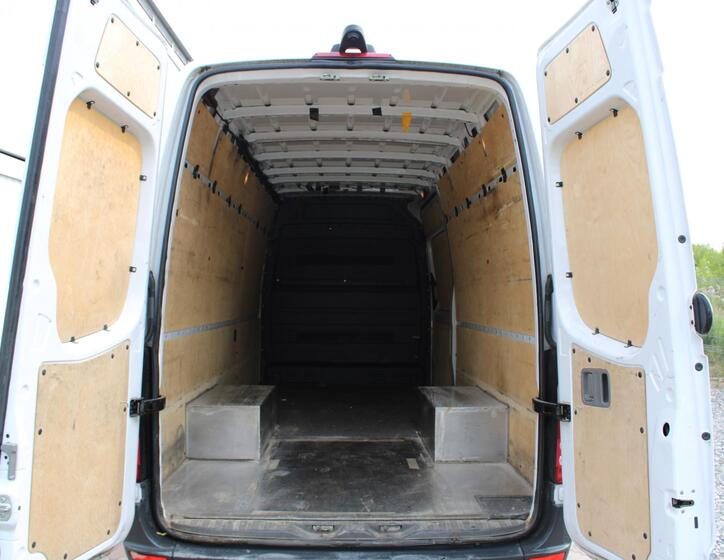 Mercedes-Benz Sprinter 7