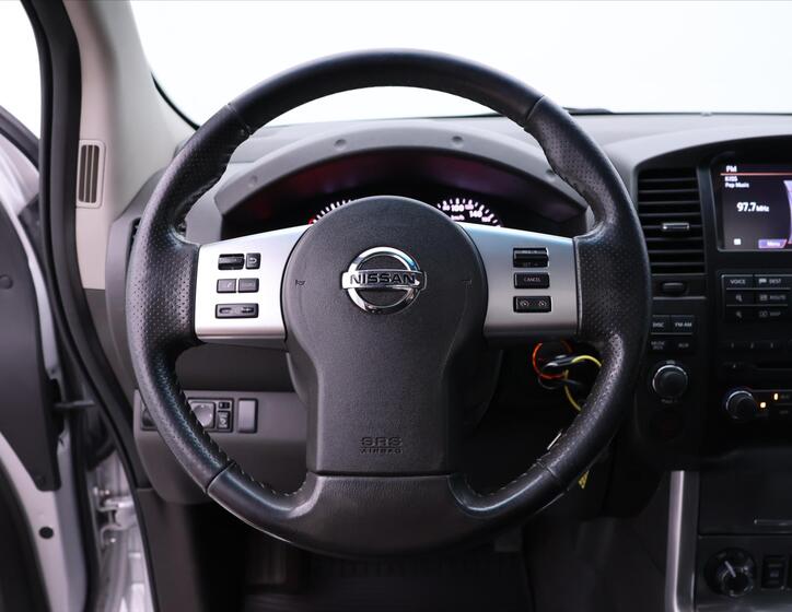 Nissan Navara 19