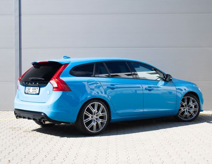 Volvo V60 5