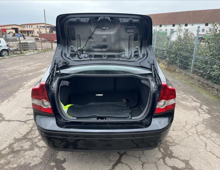 Volvo S40 17