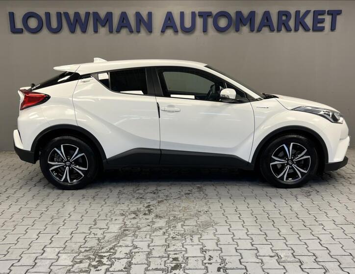 Toyota C-HR 15