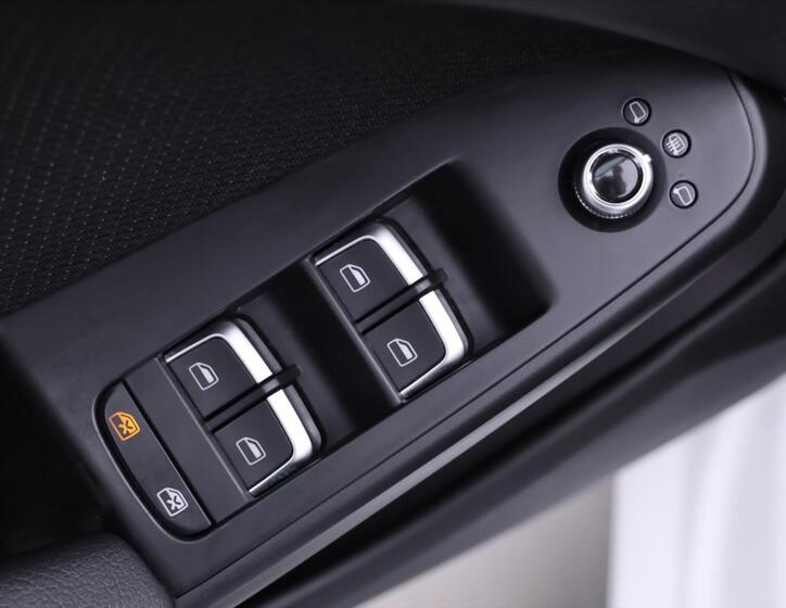 Audi A4 16