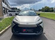 Toyota C-HR 2