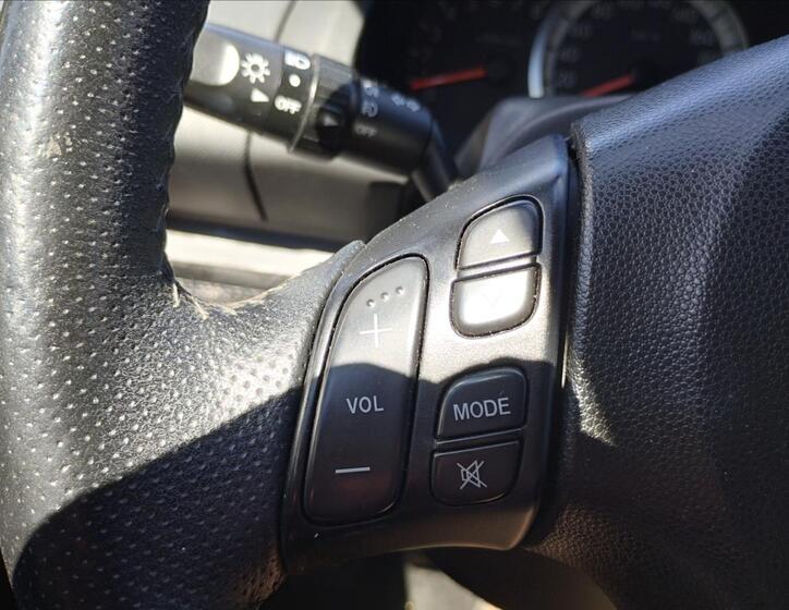Mazda 5 13