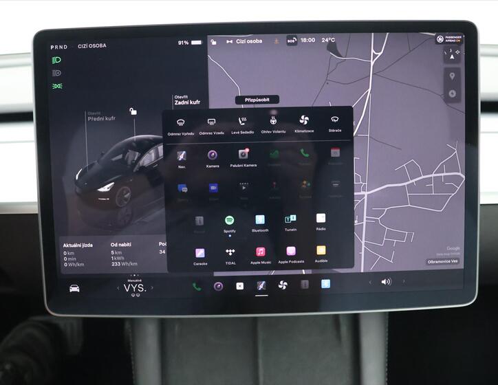 Tesla Model 3 27