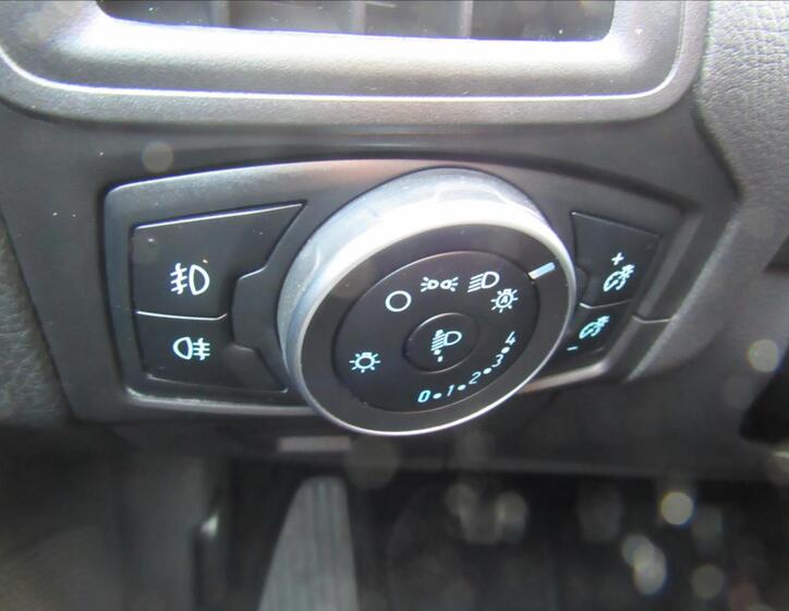 Ford Focus 25