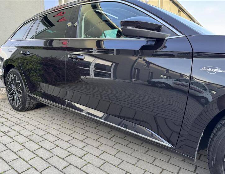 Škoda Superb 42