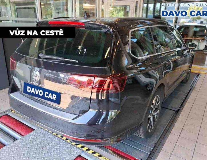 Volkswagen Passat 2