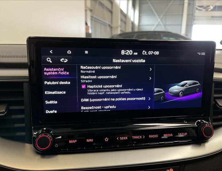 KIA Ceed 8