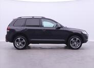 Volkswagen Touareg 8