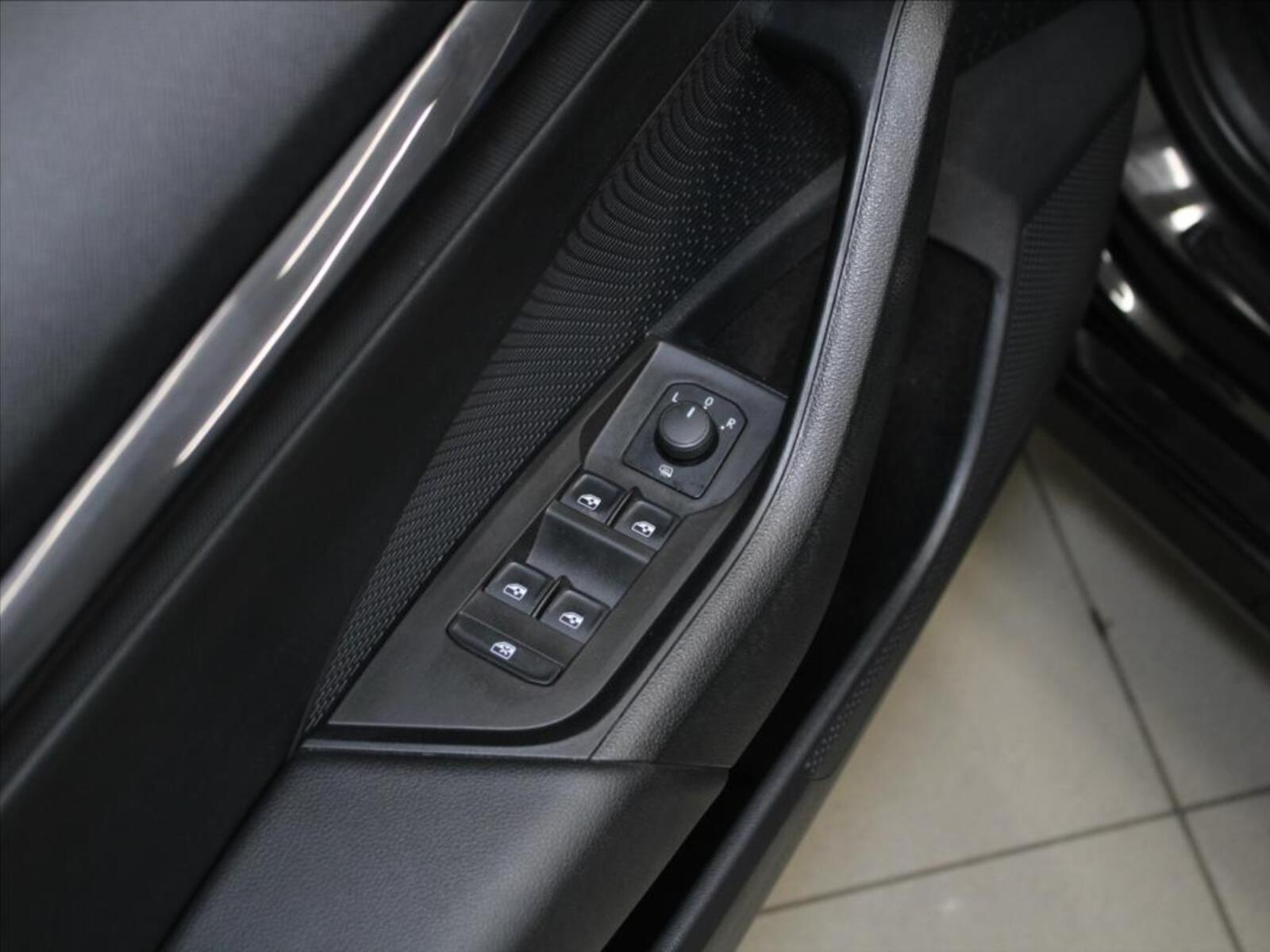 Škoda Octavia 18