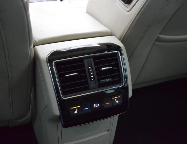 Škoda Superb 40