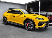 Lamborghini Urus 4